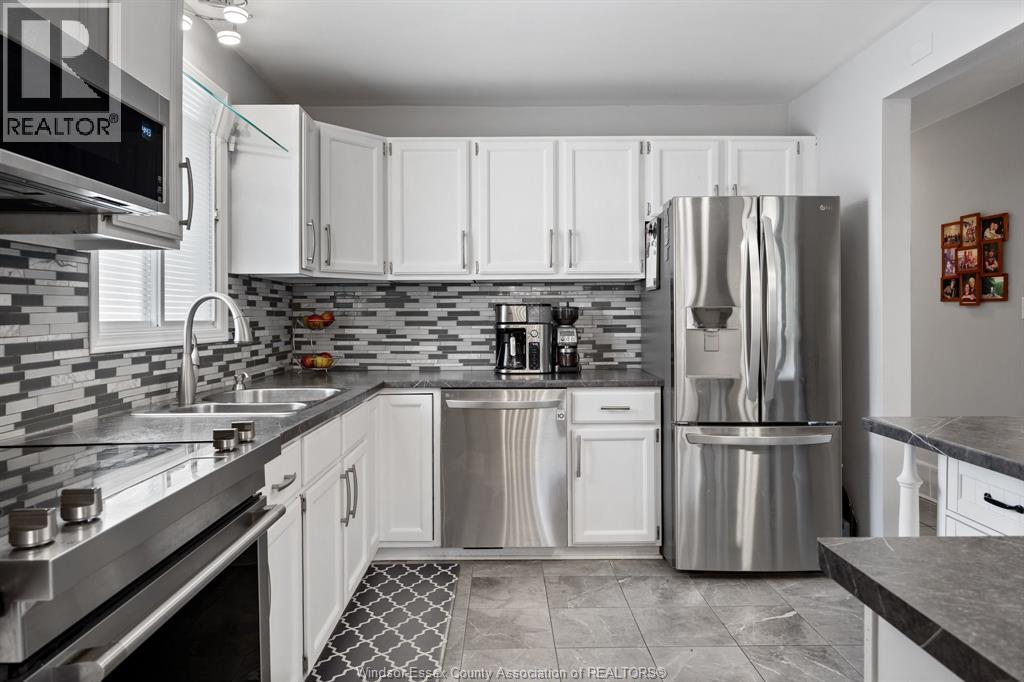 2055 GRAND MARAIS ROAD West, Windsor, Ontario, N9E4K1 — Photo 17