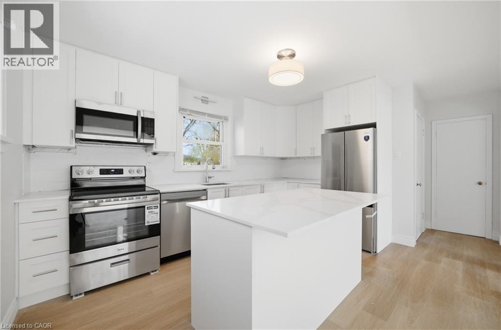 36 WOODELM Drive, St. Catharines, Ontario, L2M4N3 — Photo 8