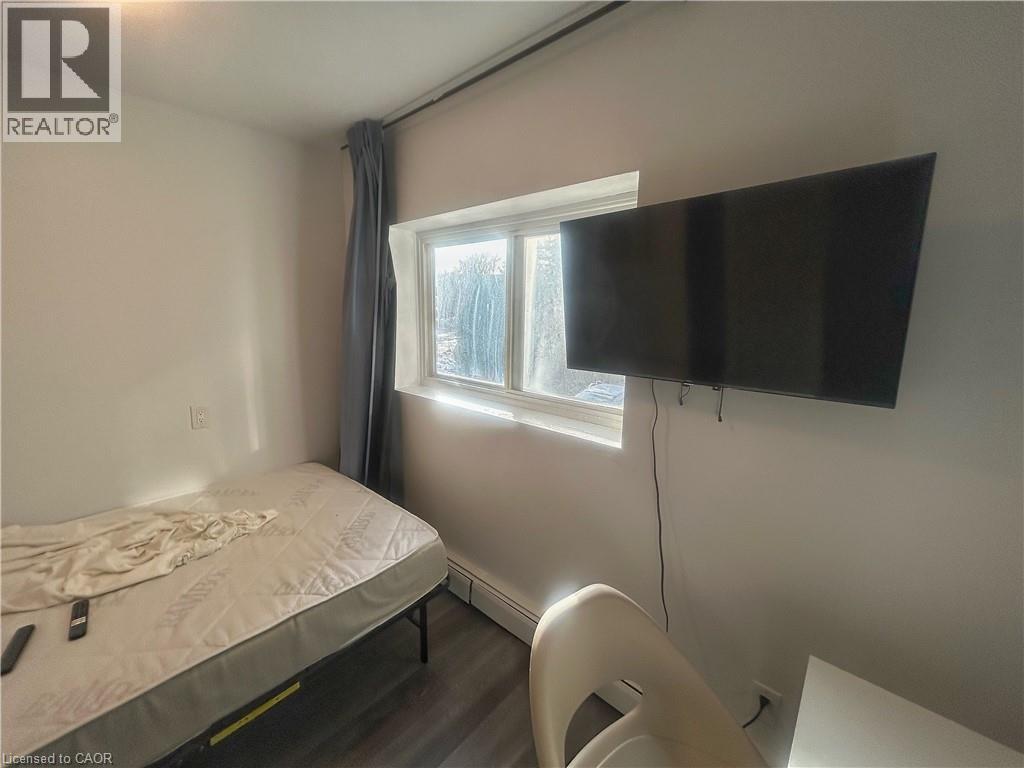 303 N KING Street N Unit# 5, Waterloo, Ontario, N2J2Z1 — Photo 7