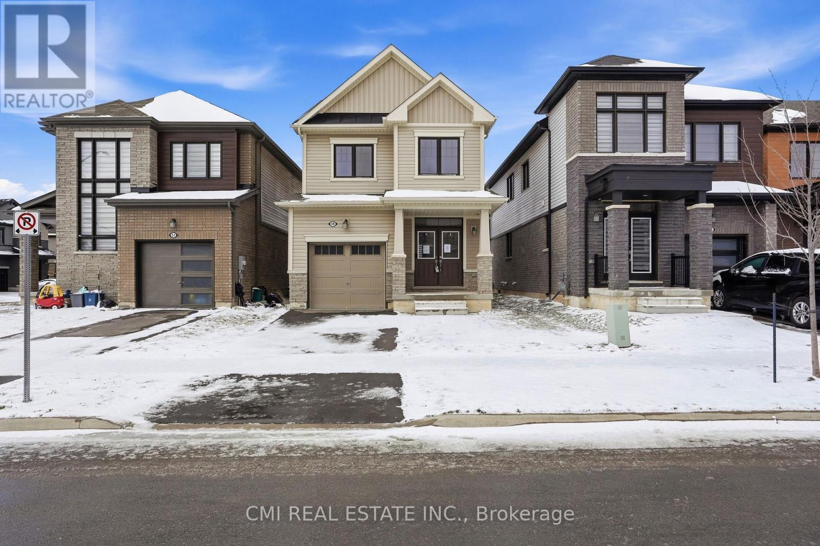 49 SUGAR MAY AVENUE, Thorold (Rolling Meadows), Ontario, L2V0L3 — Photo 2