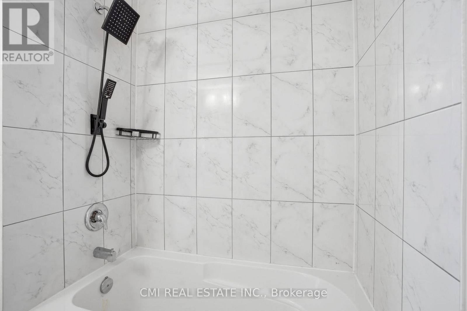 49 SUGAR MAY AVENUE, Thorold (Rolling Meadows), Ontario, L2V0L3 — Photo 33