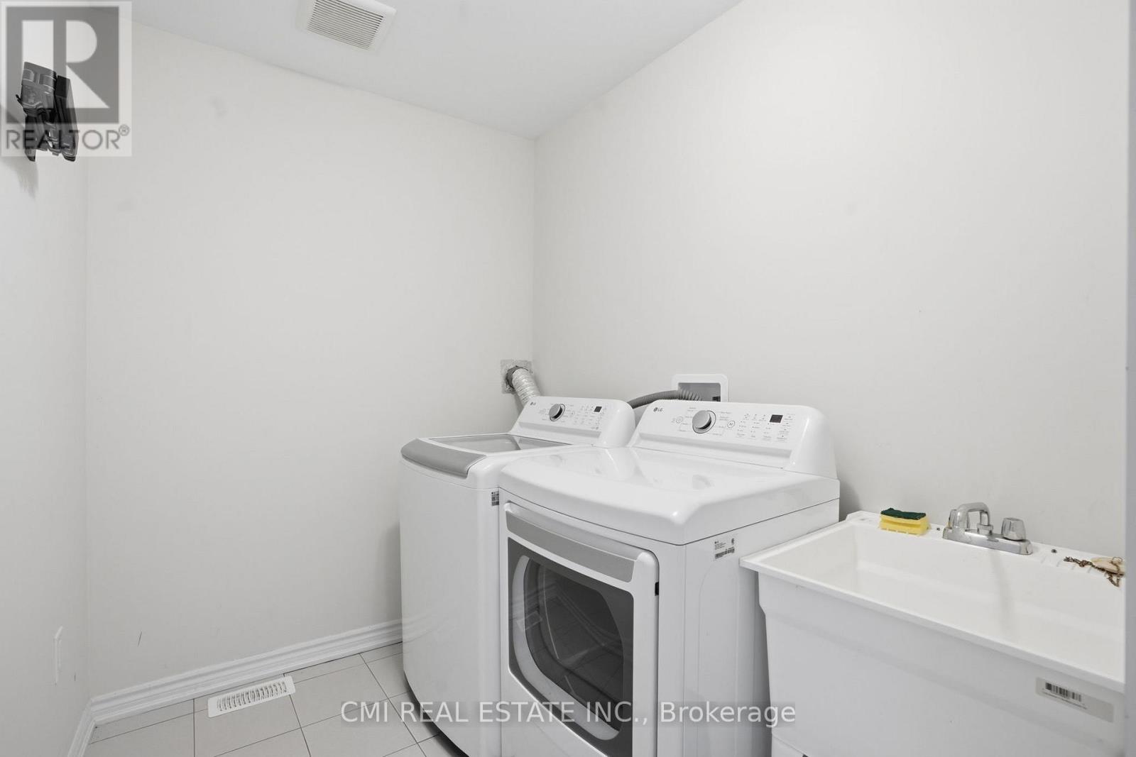 49 SUGAR MAY AVENUE, Thorold (Rolling Meadows), Ontario, L2V0L3 — Photo 34