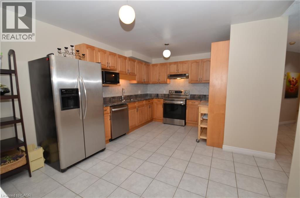 1132 HARROGATE Drive, Ancaster, Ontario, L9K1N1 — Photo 10