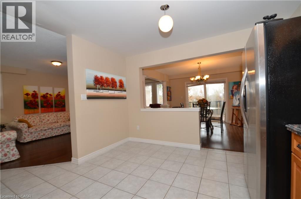 1132 HARROGATE Drive, Ancaster, Ontario, L9K1N1 — Photo 12