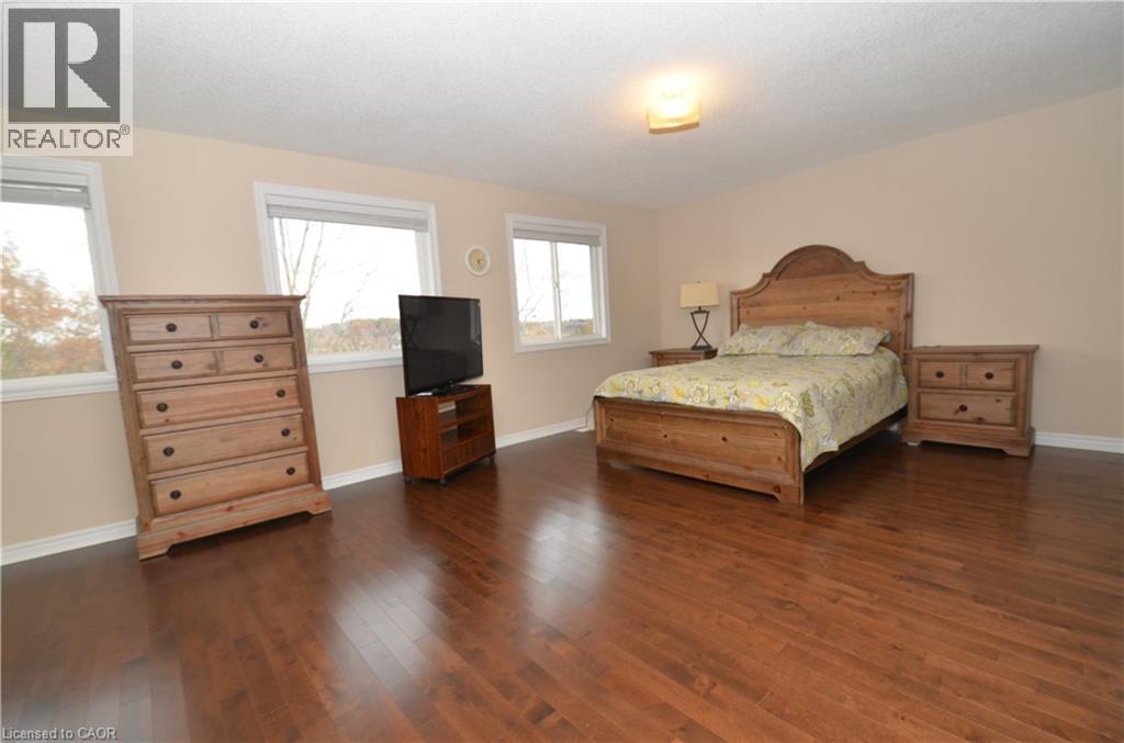 1132 HARROGATE Drive, Ancaster, Ontario, L9K1N1 — Photo 14