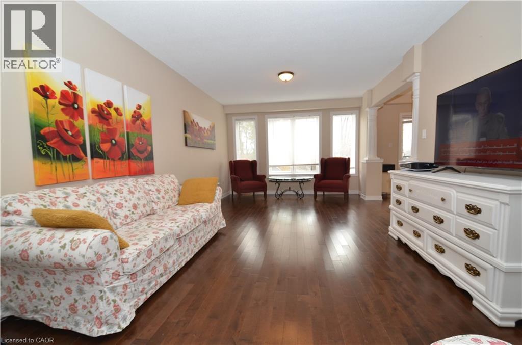1132 HARROGATE Drive, Ancaster, Ontario, L9K1N1 — Photo 5