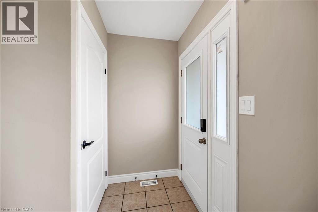 83 MARION Street, Mount Hope, Ontario, L0R1W0 — Photo 6