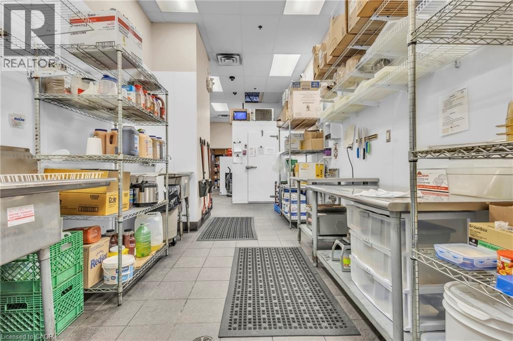 589 FAIRWAY Road S, Kitchener, Ontario, N2C1X4 — Photo 18
