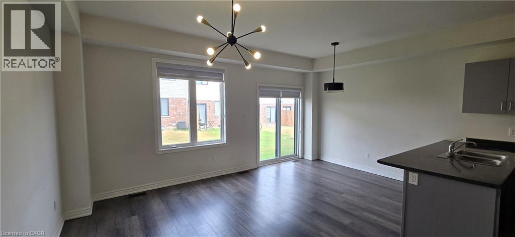 148 AQUASANTA Crescent, Hamilton, Ontario, L9B0J8 — Photo 6