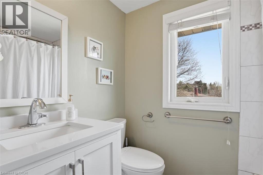 113 GLENECHO Court, Waterloo, Ontario, N2K2R3 — Photo 33