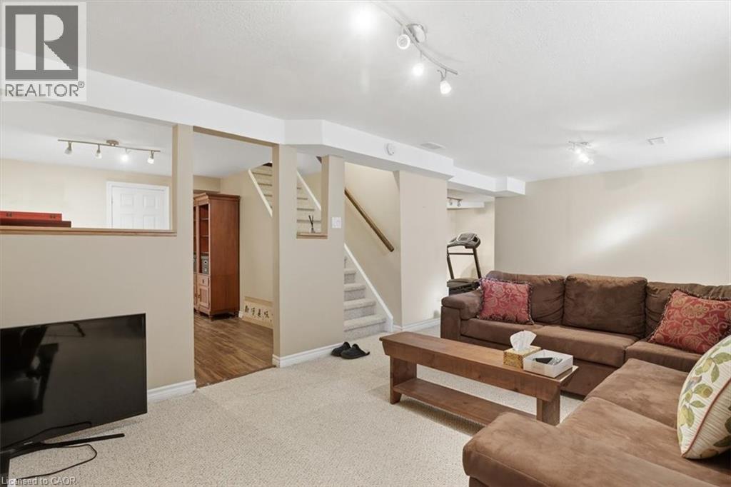 113 GLENECHO Court, Waterloo, Ontario, N2K2R3 — Photo 34