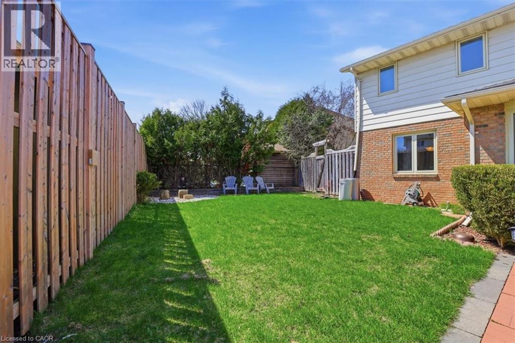 113 GLENECHO Court, Waterloo, Ontario, N2K2R3 — Photo 40