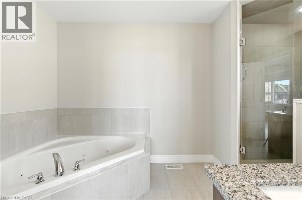 43 RIESLING Court, Hamilton, Ontario, L8G0B4 — Photo 21