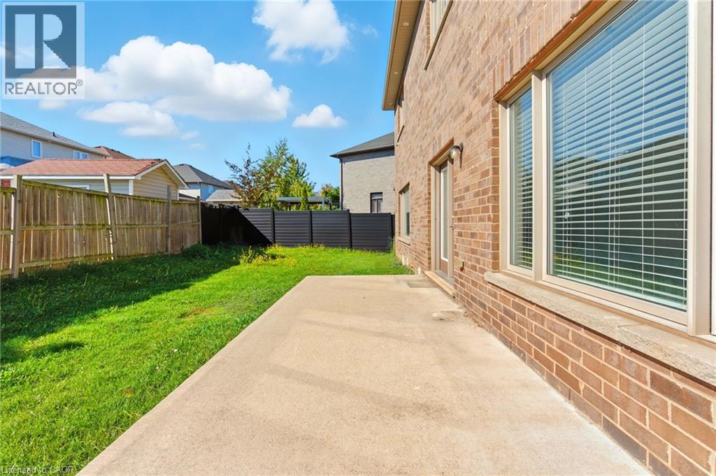 43 RIESLING Court, Hamilton, Ontario, L8G0B4 — Photo 43