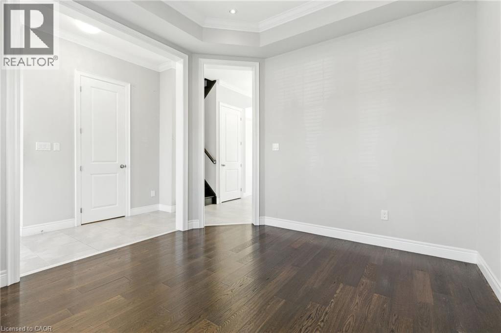 43 RIESLING Court, Hamilton, Ontario, L8G0B4 — Photo 5