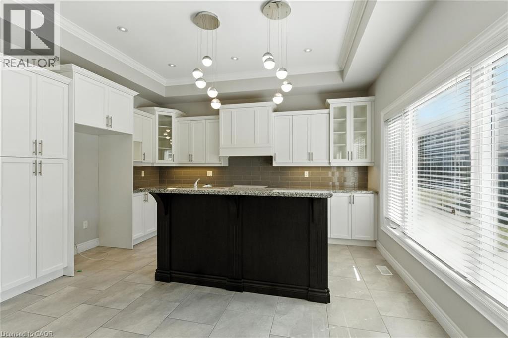 43 RIESLING Court, Hamilton, Ontario, L8G0B4 — Photo 8