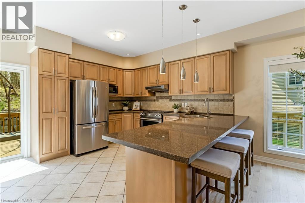 227 CHESTNUT HILL Crescent, Kitchener, Ontario, N2P2X3 — Photo 15