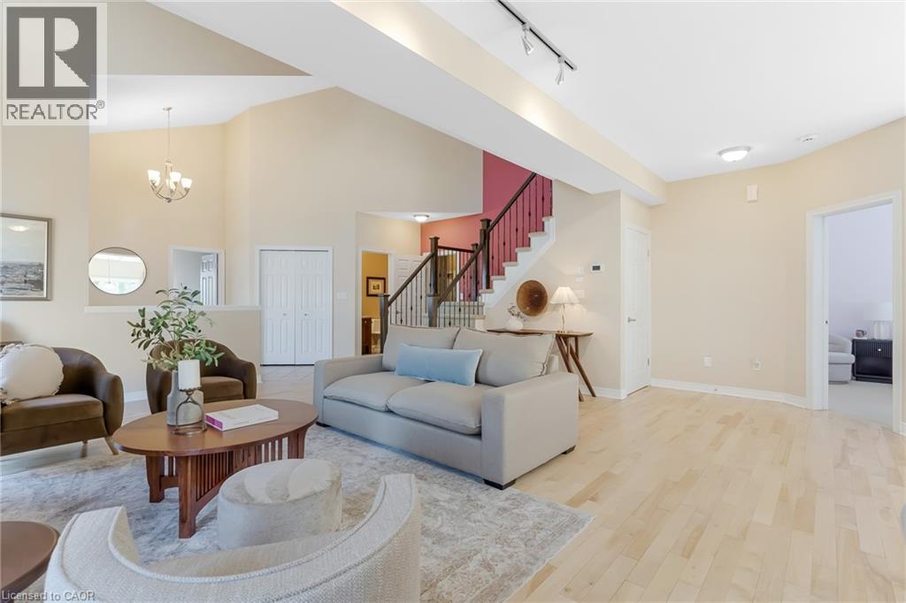 227 CHESTNUT HILL Crescent, Kitchener, Ontario, N2P2X3 — Photo 24
