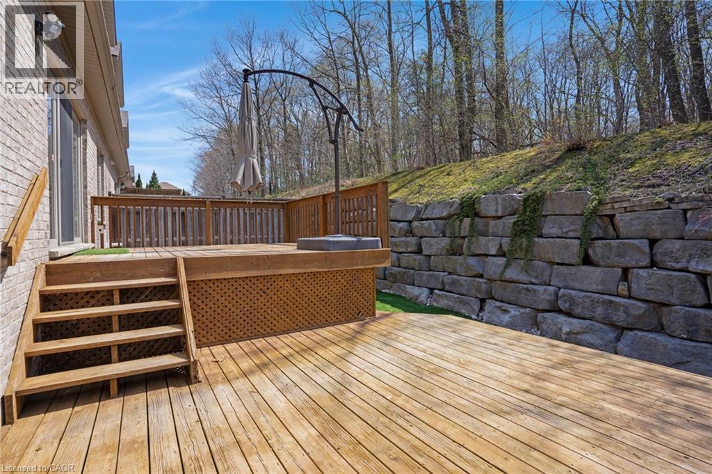 227 CHESTNUT HILL Crescent, Kitchener, Ontario, N2P2X3 — Photo 39