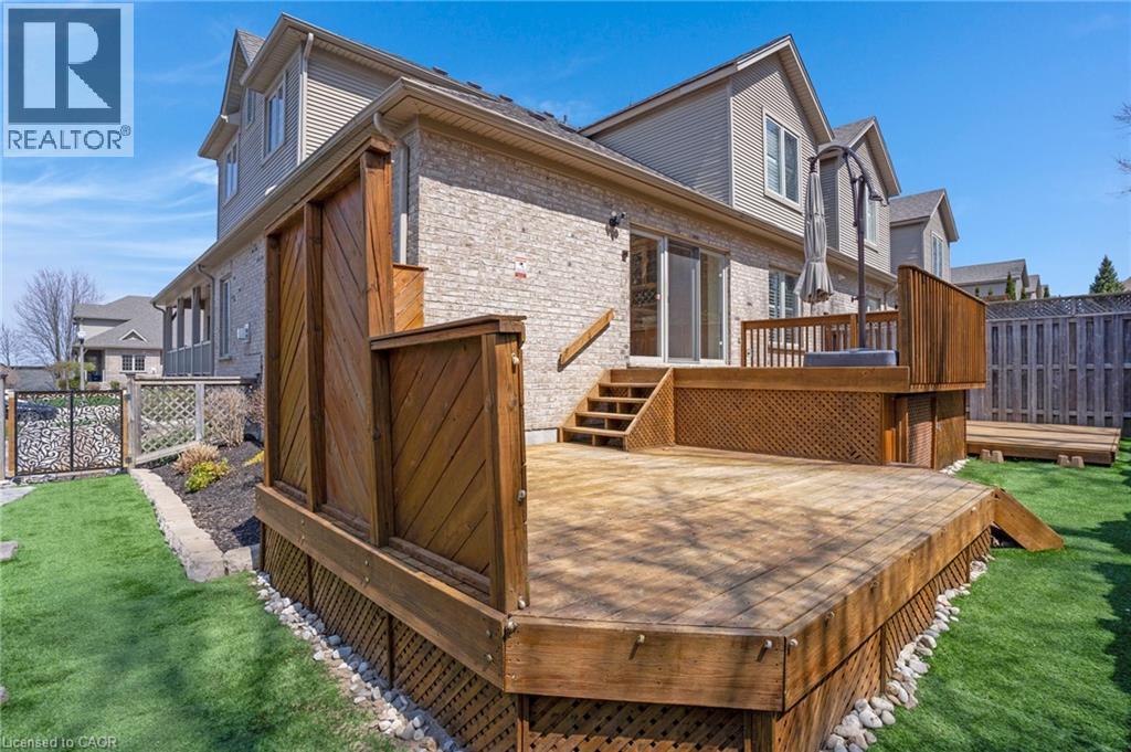227 CHESTNUT HILL Crescent, Kitchener, Ontario, N2P2X3 — Photo 41
