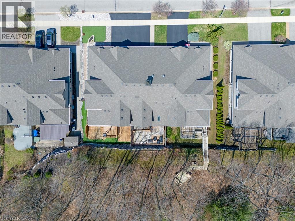 227 CHESTNUT HILL Crescent, Kitchener, Ontario, N2P2X3 — Photo 45