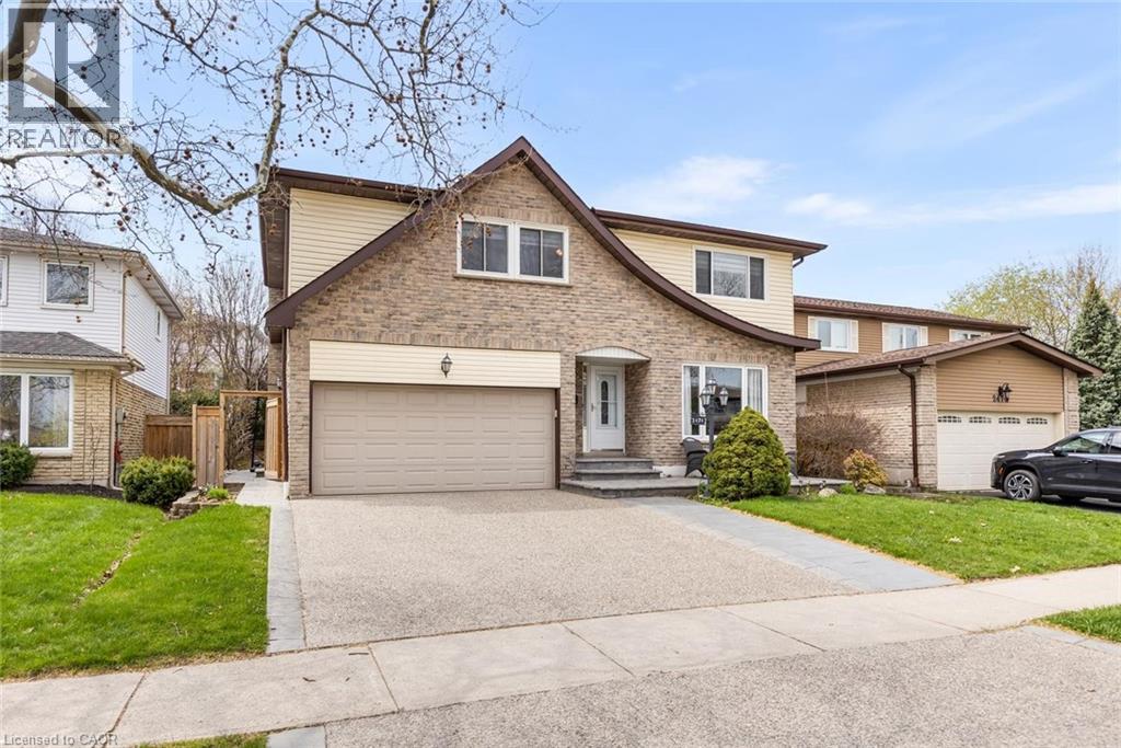 2474 CAVENDISH Drive, Burlington, Ontario, L7P3T8 — Photo 2