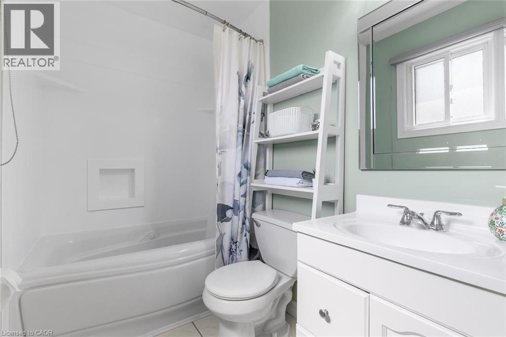 2474 CAVENDISH Drive, Burlington, Ontario, L7P3T8 — Photo 27