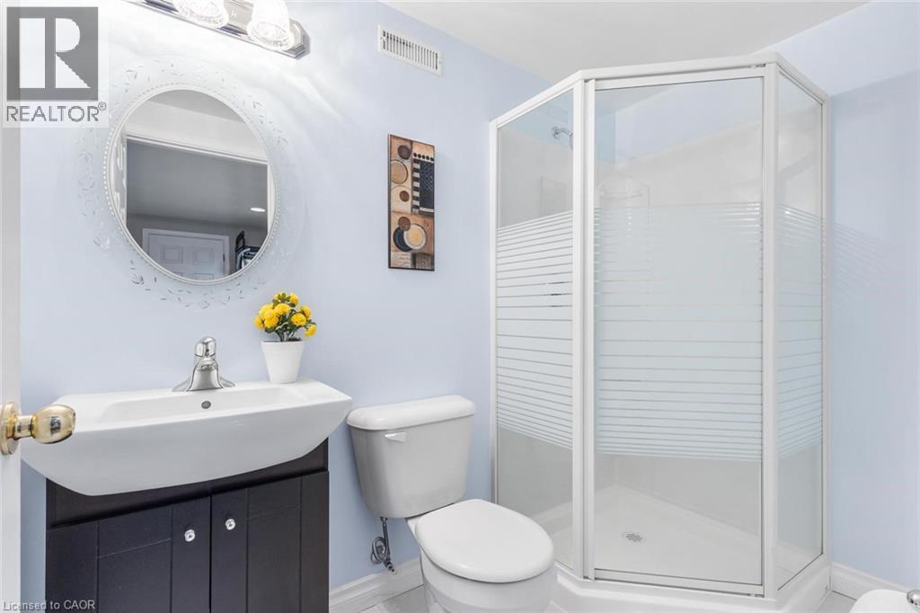 2474 CAVENDISH Drive, Burlington, Ontario, L7P3T8 — Photo 35