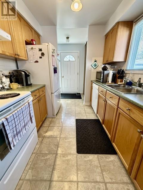 38 Ottawa Ave, Elliot Lake, Ontario, P5A2P1 — Photo 17