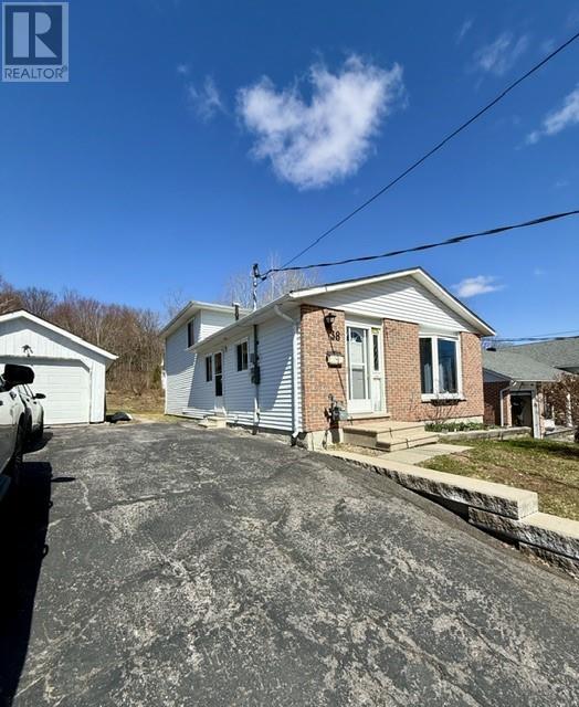 38 Ottawa Ave, Elliot Lake, Ontario, P5A2P1 — Photo 41