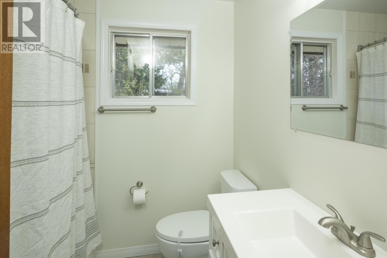 509 Dalhousie DR, Thunder Bay, Ontario, P7C5P1 — Photo 25