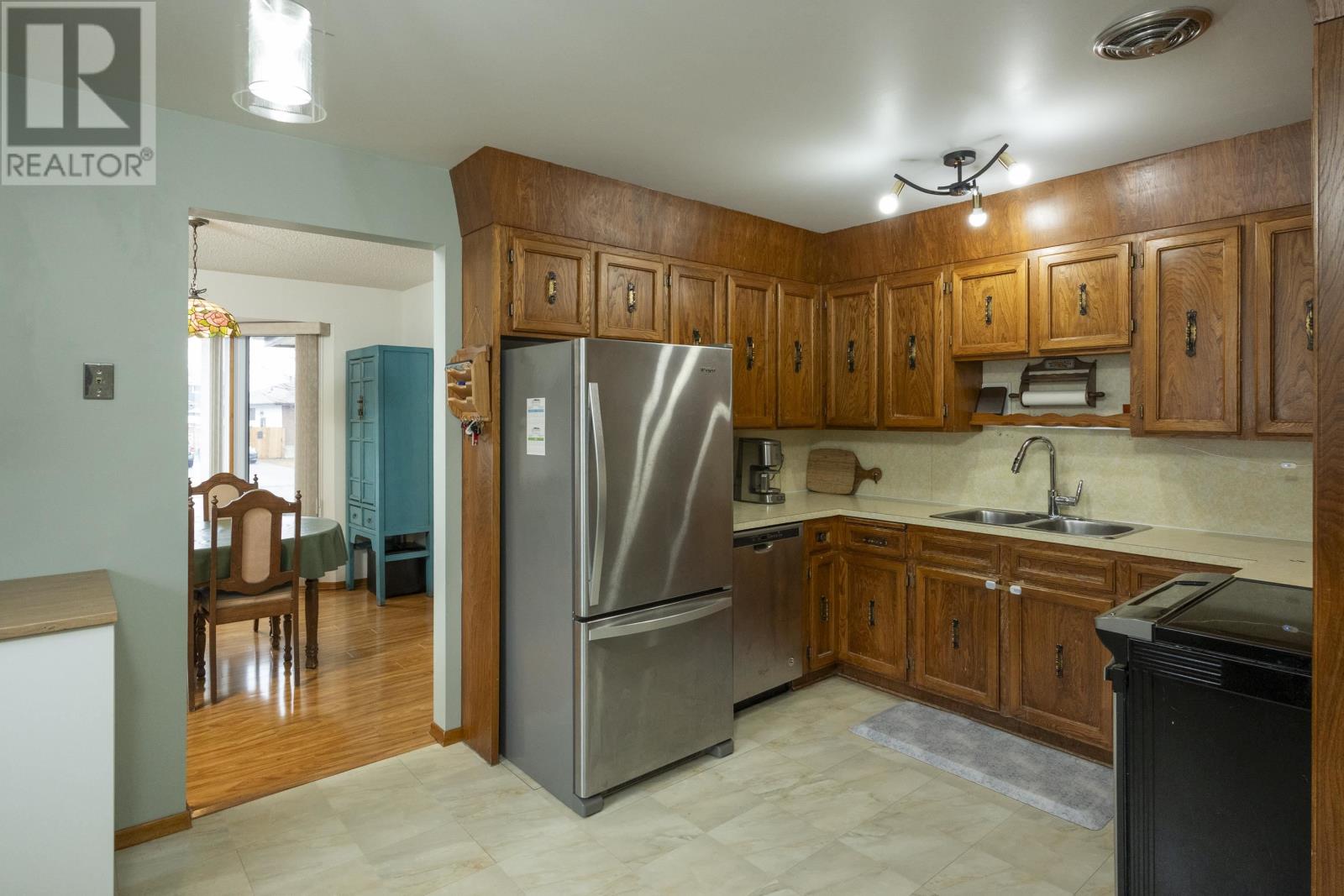 509 Dalhousie DR, Thunder Bay, Ontario, P7C5P1 — Photo 8