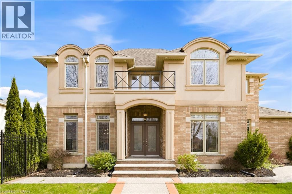 189 CLOVERLEAF Drive, Ancaster, Ontario, L9K1T4 — Photo 2