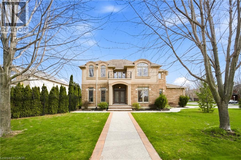 189 CLOVERLEAF Drive, Ancaster, Ontario, L9K1T4 — Photo 3