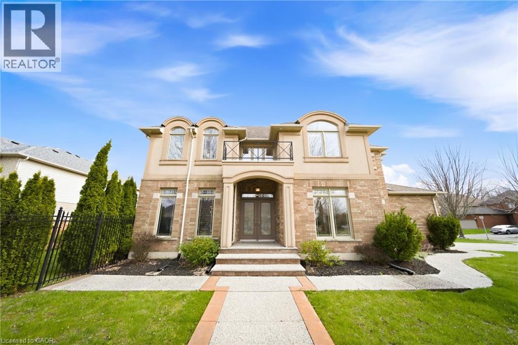 189 CLOVERLEAF Drive, Ancaster, Ontario, L9K1T4 — Photo 4