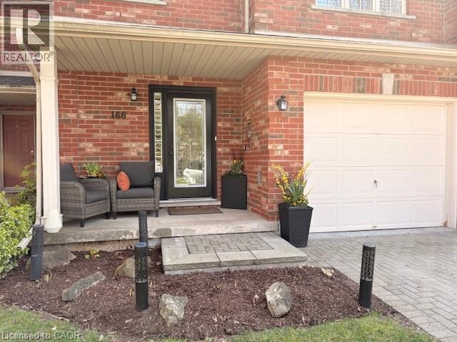 166 LAWRENCE Lane, Fonthill, Ontario, L0S1E4 — Photo 4
