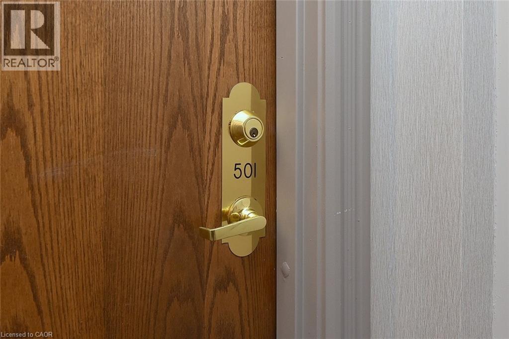 3000 CREEKSIDE Drive Unit# 501, Dundas, Ontario, L9H7S8 — Photo 37