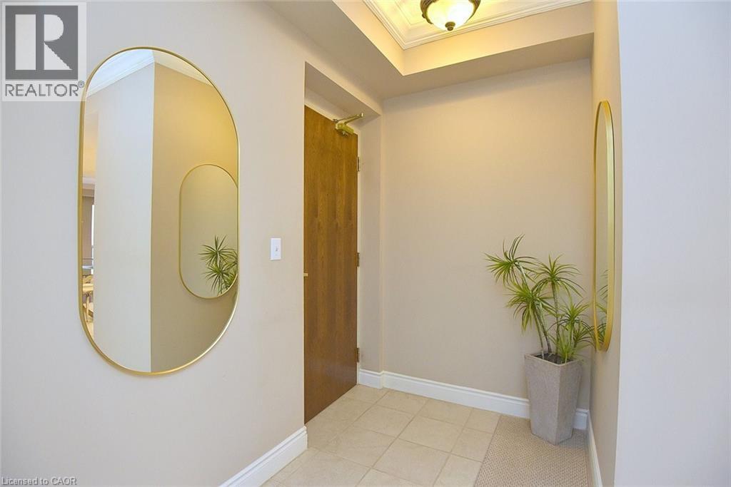 3000 CREEKSIDE Drive Unit# 501, Dundas, Ontario, L9H7S8 — Photo 4