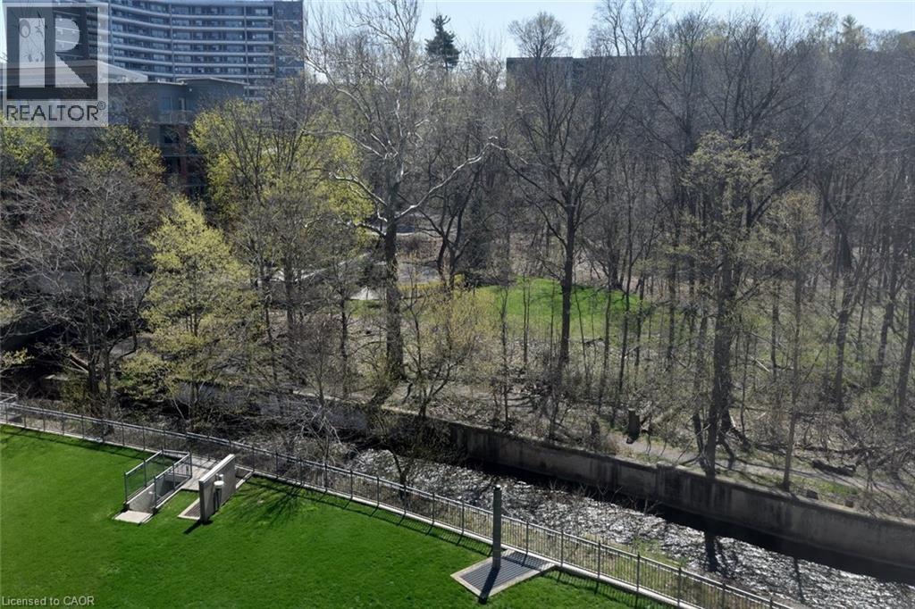 3000 CREEKSIDE Drive Unit# 501, Dundas, Ontario, L9H7S8 — Photo 9