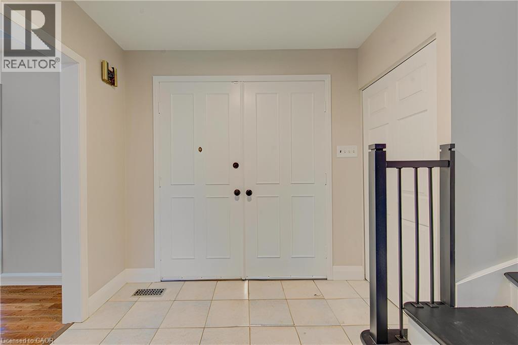 144 SHUH Avenue, Kitchener, Ontario, N2A1H6 — Photo 5