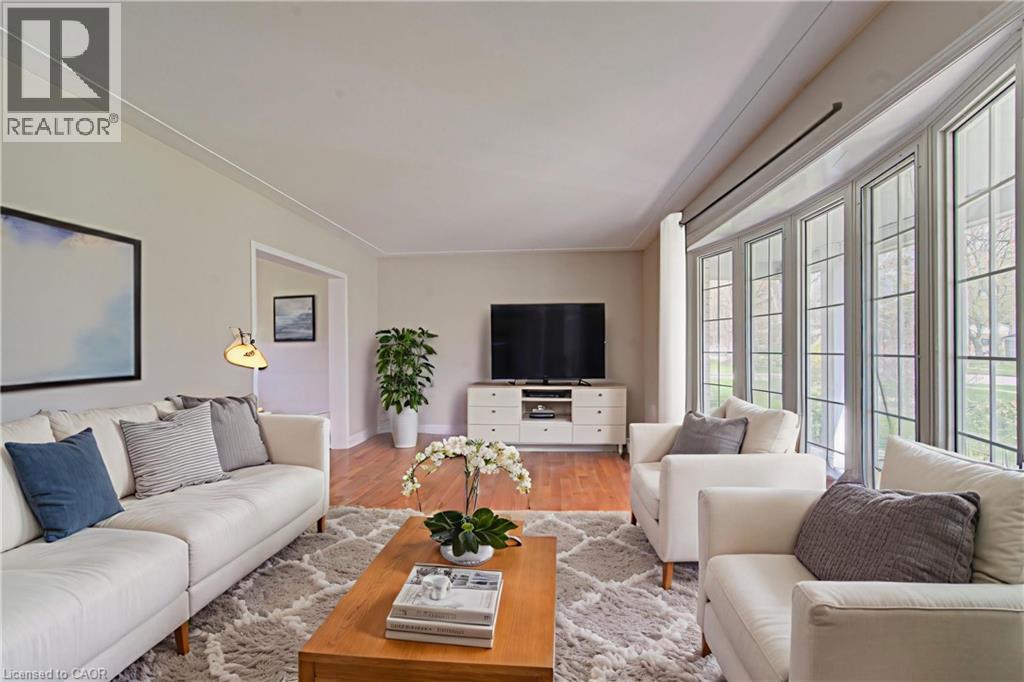 144 SHUH Avenue, Kitchener, Ontario, N2A1H6 — Photo 8