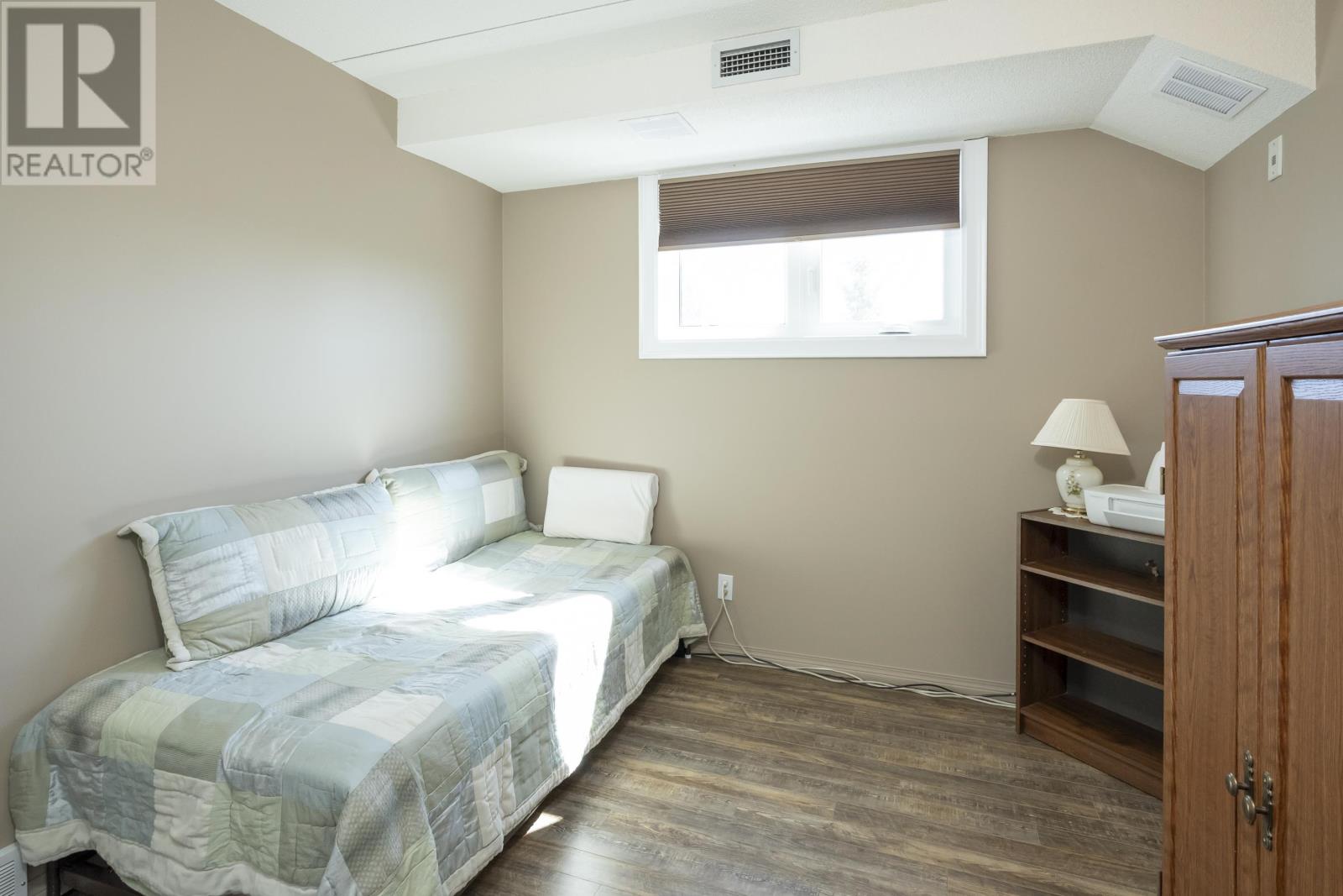 500 Toledo ST, Thunder Bay, Ontario, P7A8A6 — Photo 25