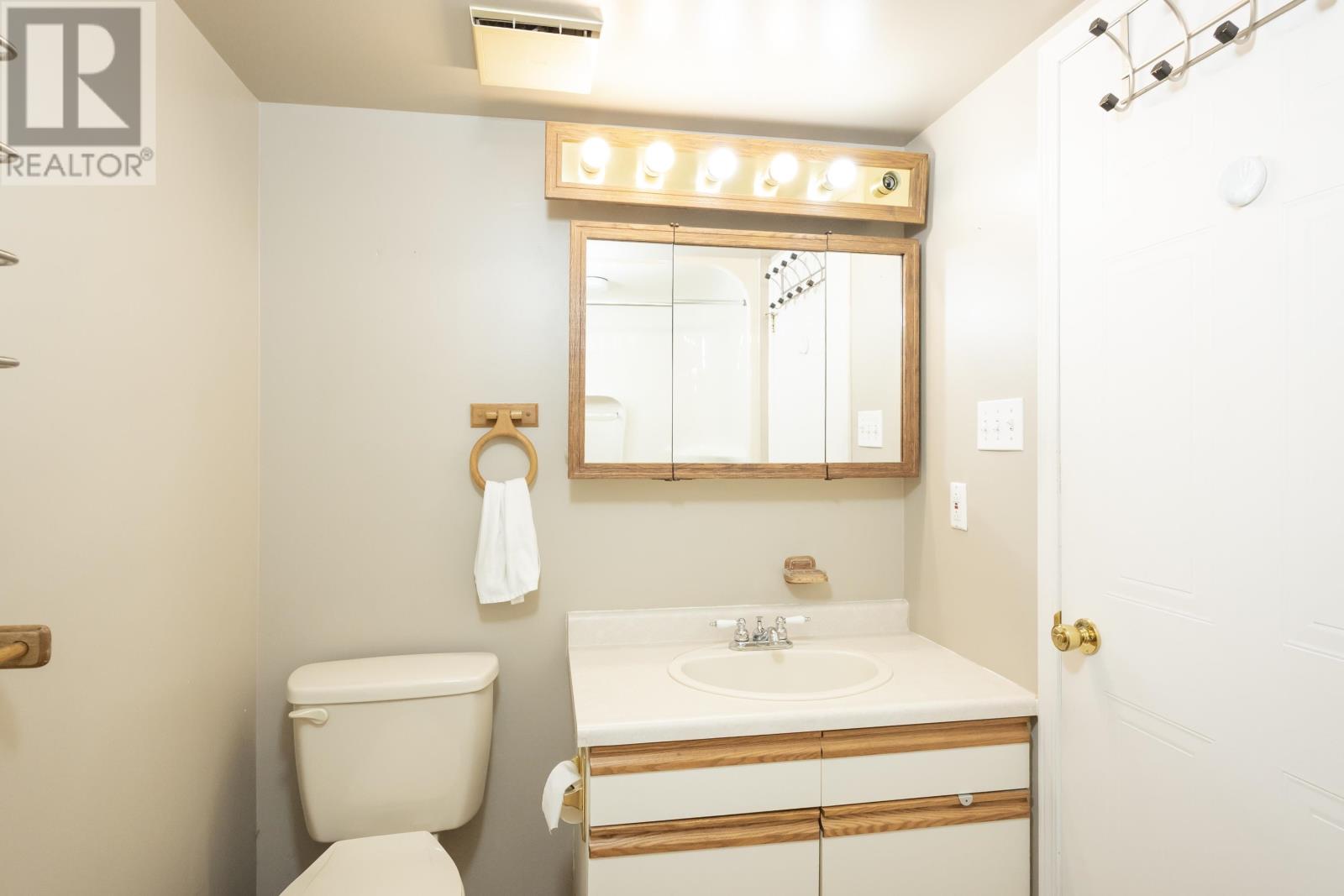 500 Toledo ST, Thunder Bay, Ontario, P7A8A6 — Photo 27