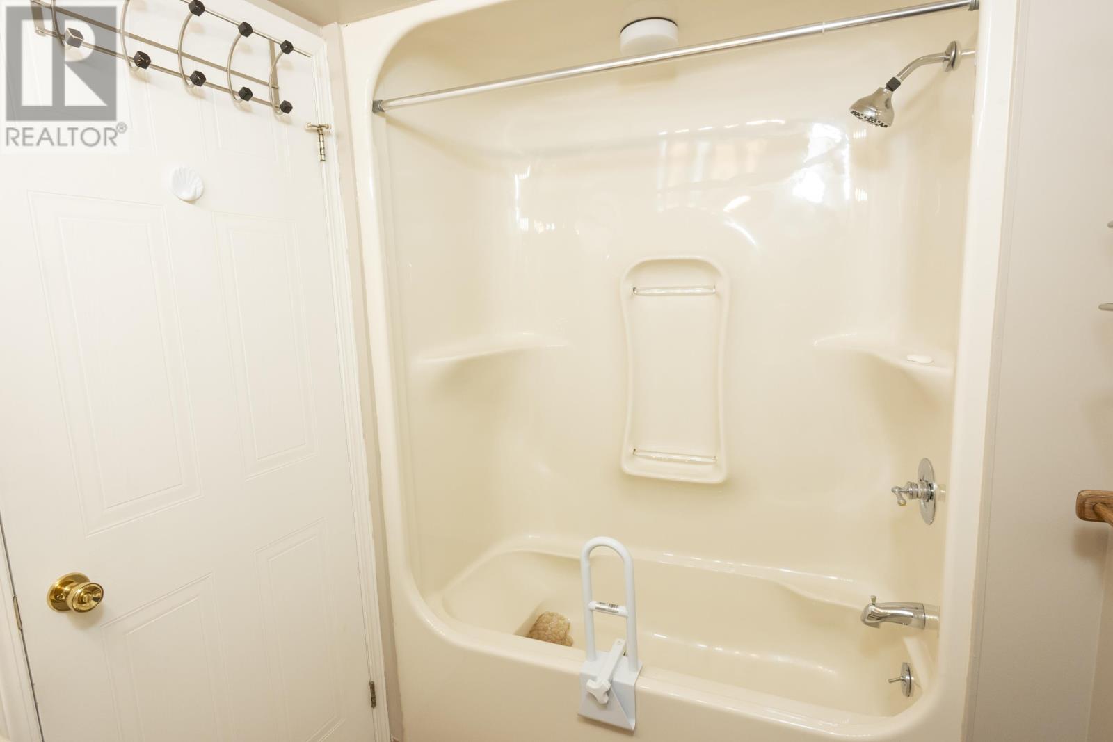 500 Toledo ST, Thunder Bay, Ontario, P7A8A6 — Photo 28