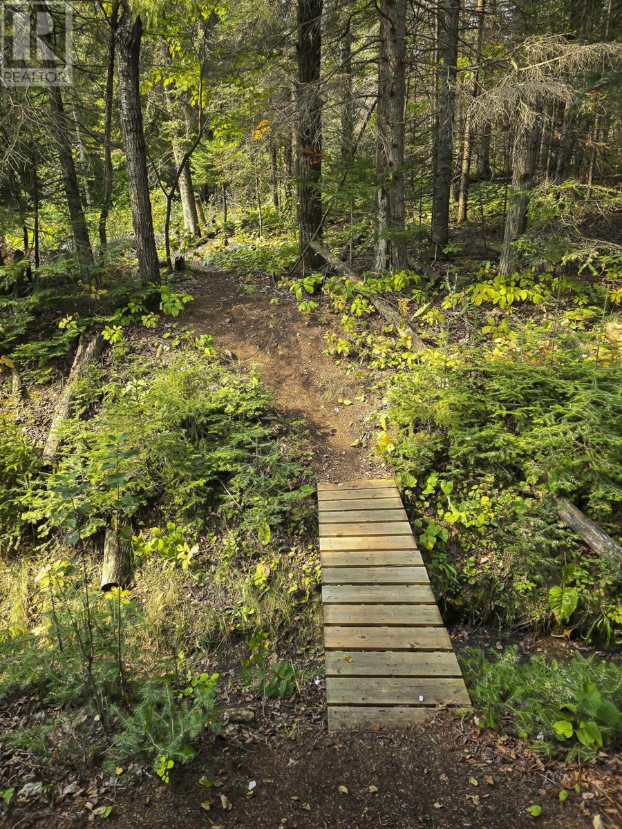 500 Toledo ST, Thunder Bay, Ontario, P7A8A6 — Photo 46