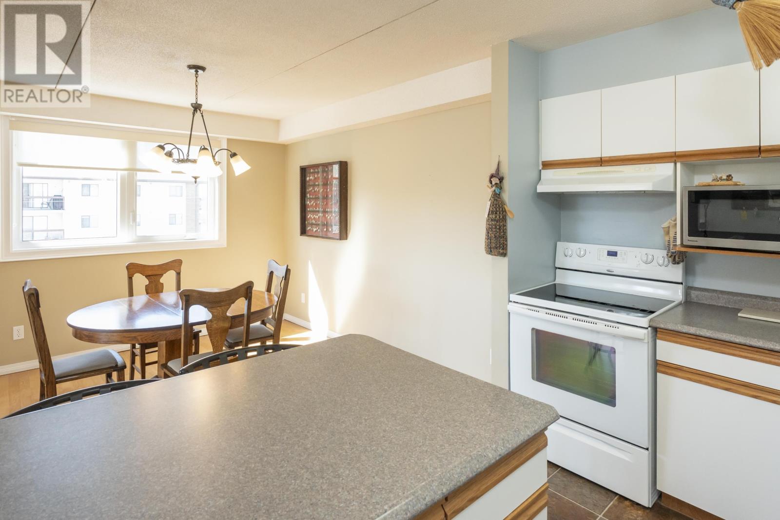 500 Toledo ST, Thunder Bay, Ontario, P7A8A6 — Photo 6