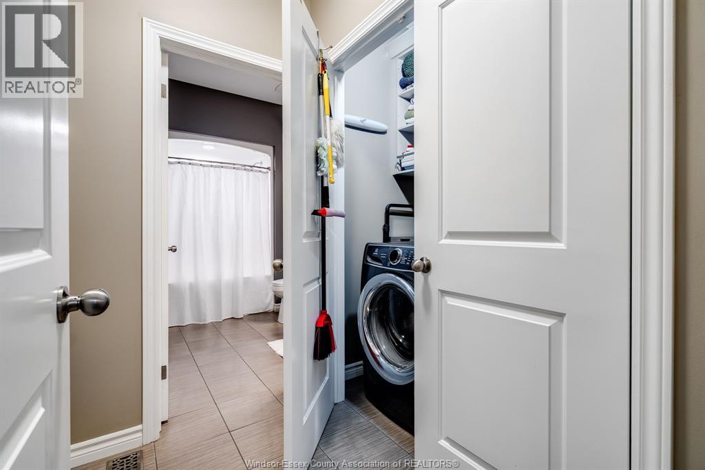 6107 Tiburon CRESCENT, Windsor, Ontario, N9J3Y7 — Photo 23