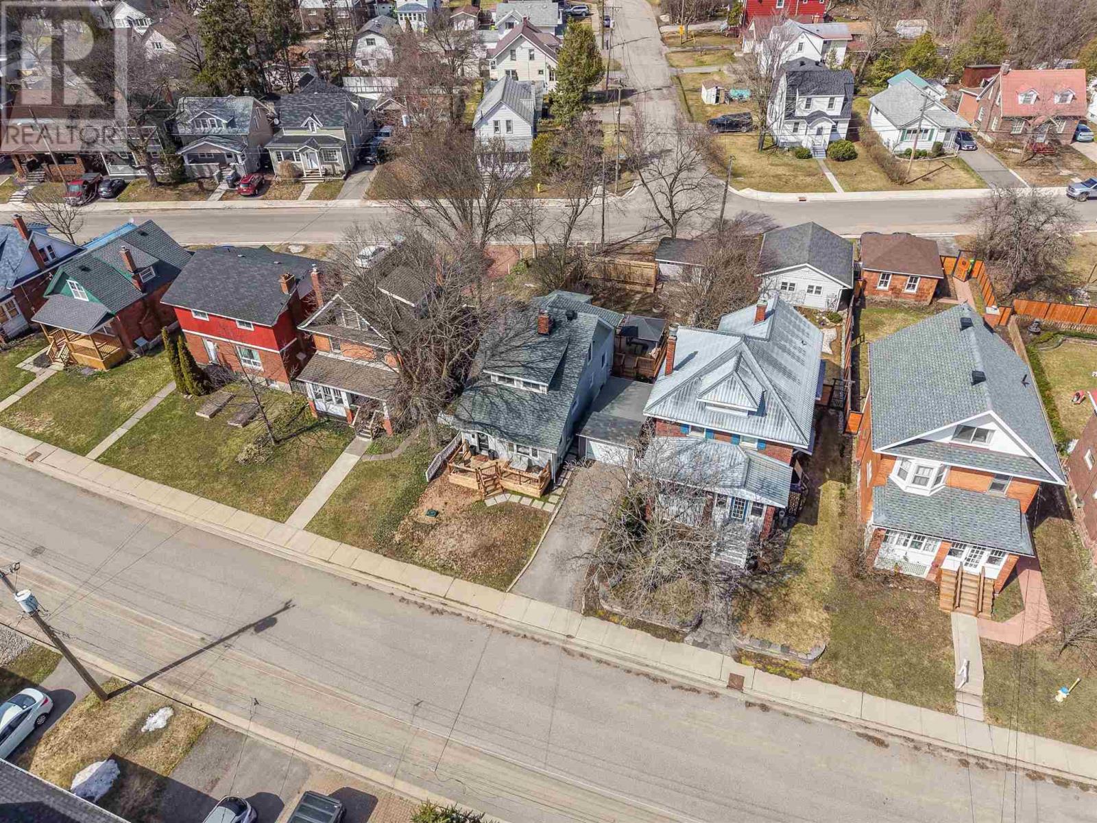 20 Euclid RD, Sault Ste. Marie, Ontario, P6B1A2 — Photo 3