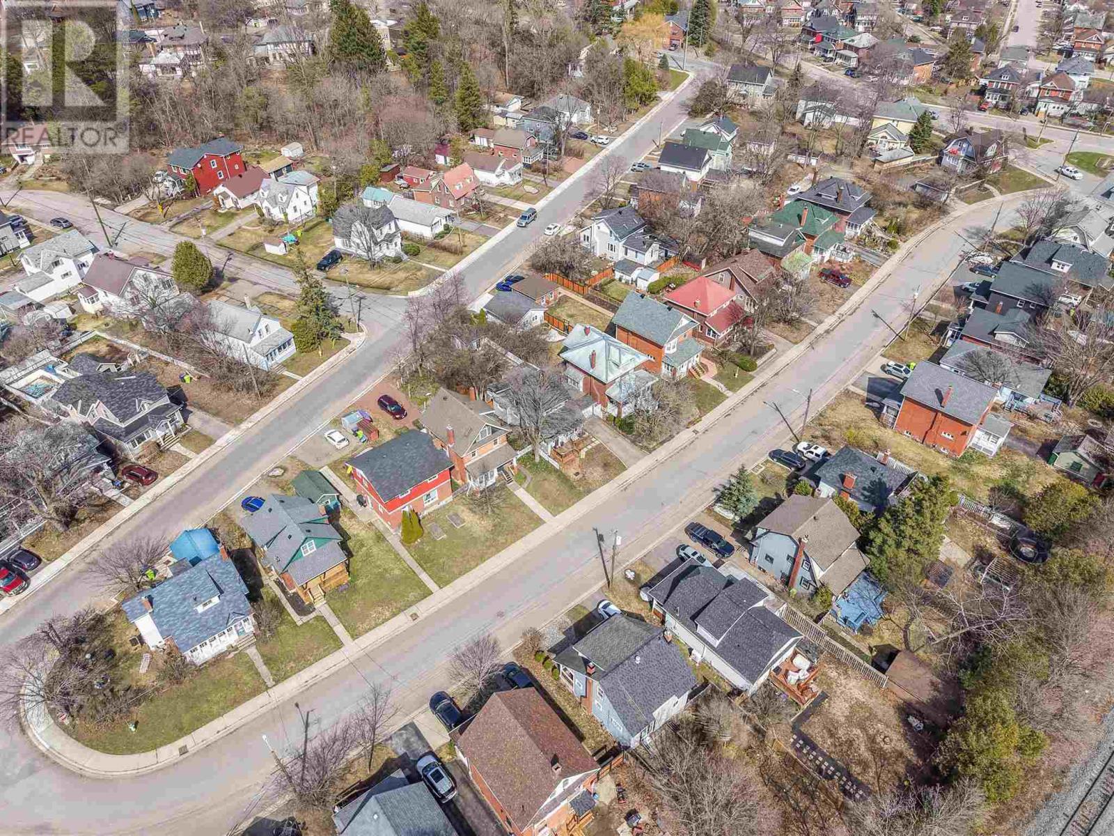 20 Euclid RD, Sault Ste. Marie, Ontario, P6B1A2 — Photo 43