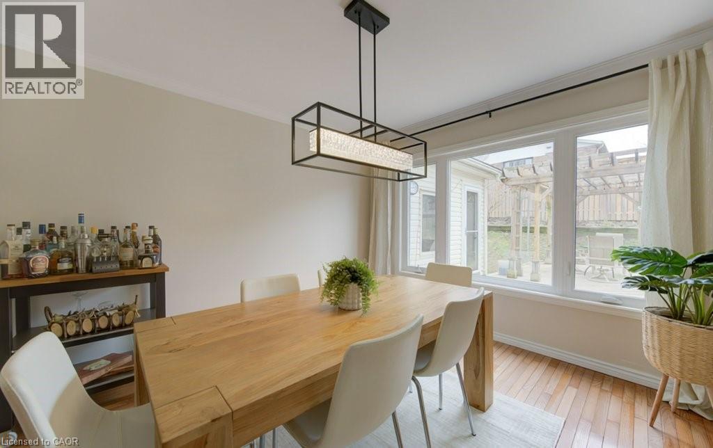 15 DEERWOOD Crescent, Kitchener, Ontario, N2N1R4 — Photo 10